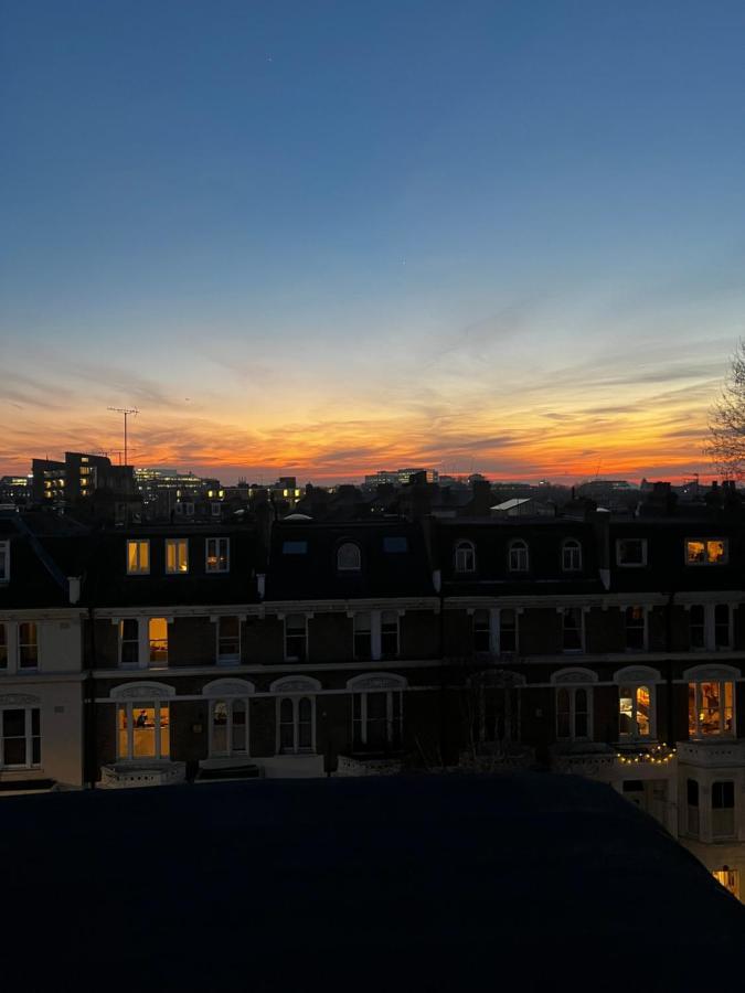 Newly Renovated Modern Studio Apartment In West Kensington 伦敦 外观 照片